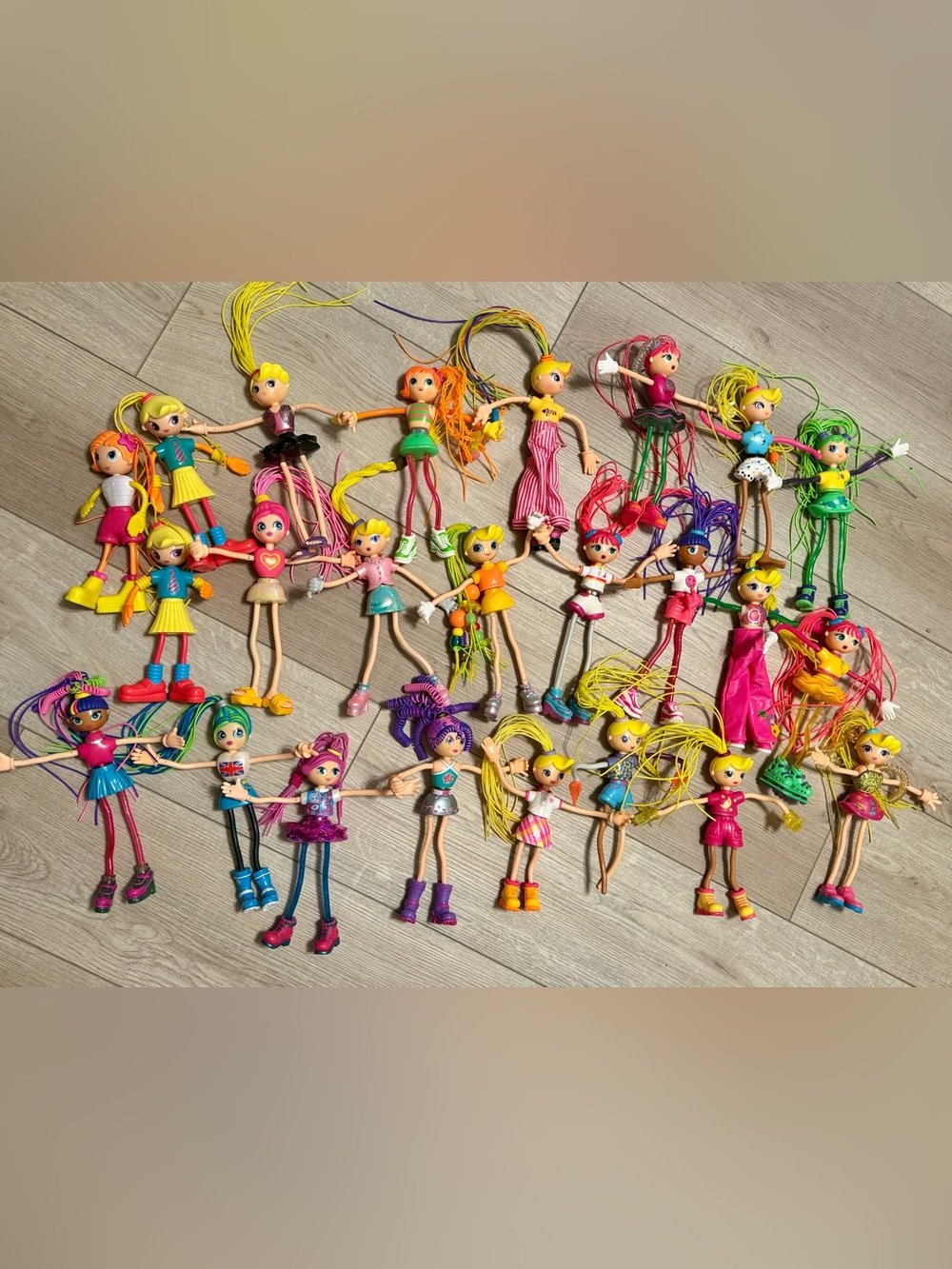 Enormous Lot of Betty Spaghetty Dolls. 24 Dolls and lots of HTF accessories